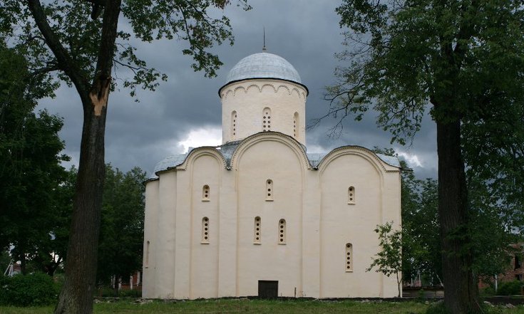Собор Успения Пресвятой Богородицы в Свято-Успенском девичьем монастыре Старой Ладоги