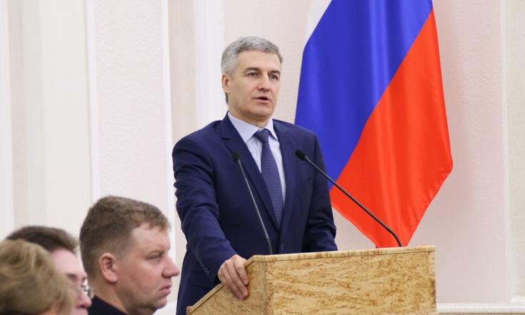 Н.Цуканов представил врио Главы Карелии А.Парфенчикова