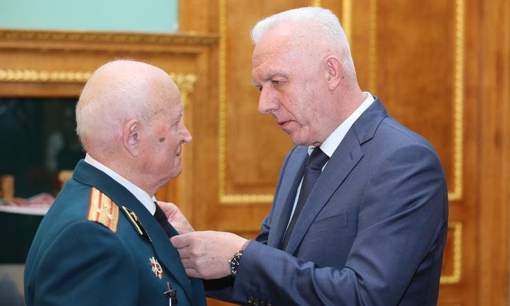 Награждение медалью 75-лет Победы