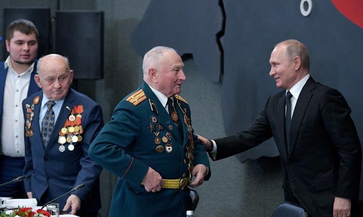 Президент принял участие в памятных мероприятиях по случаю 75-летия прорыва блокады Ленинграда