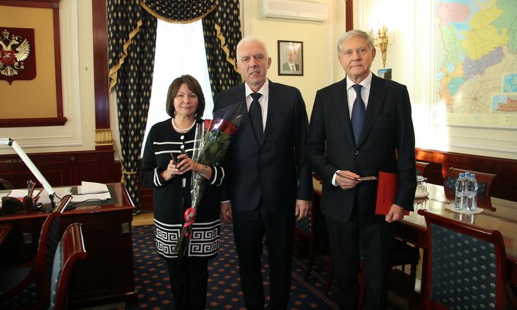 Вручение удостоверений вместе