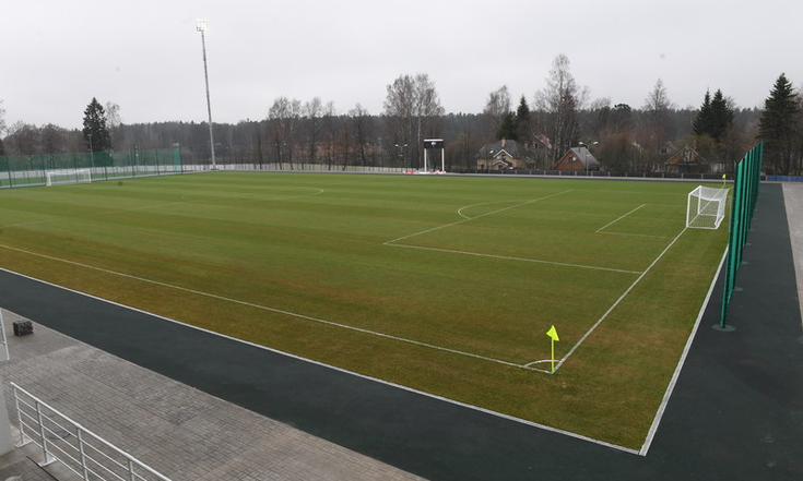Осмотр стадиона в Ленинградской области