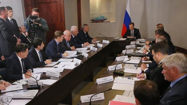 Рабочая поездка Д.Медведева в Санкт-Петербург