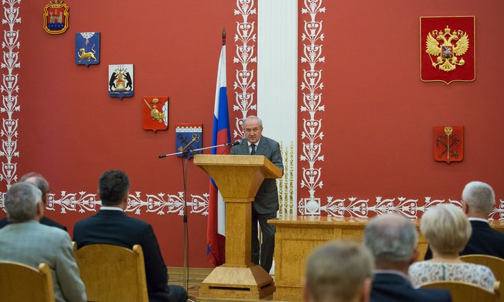 В.Булавин вручил государственные награды