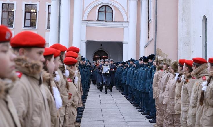 Попов
