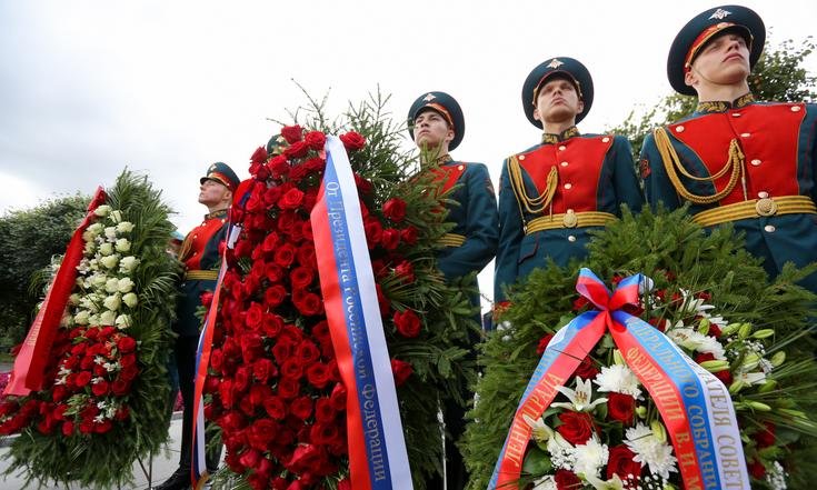 Пискаревское кладбище