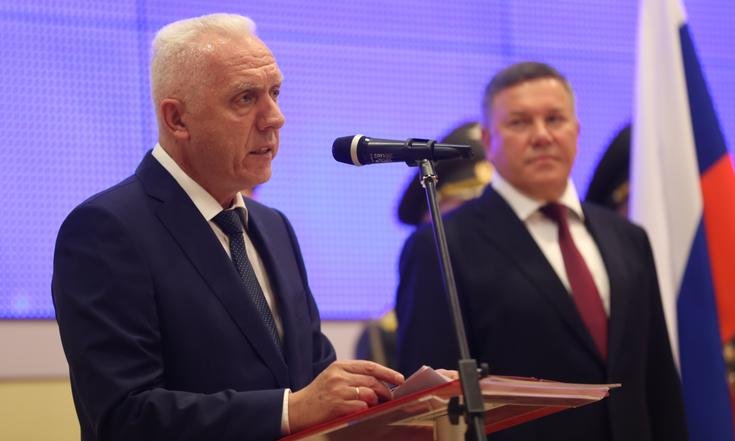 Вступление в должность