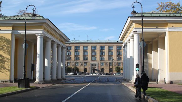 Уставный суд Санкт-Петербурга отмечает 15-летие