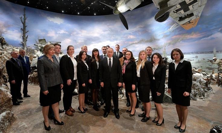 Президент принял участие в памятных мероприятиях по случаю 75-летия прорыва блокады Ленинграда