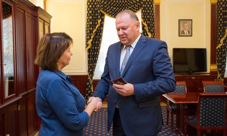 Вручение удостоверений