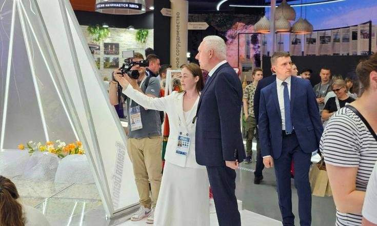 стенды